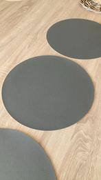 Set van 7 grijze placemats in lederlook, Huis en Inrichting, Keuken | Textiel, Ophalen, Nieuw, Grijs, Placemat