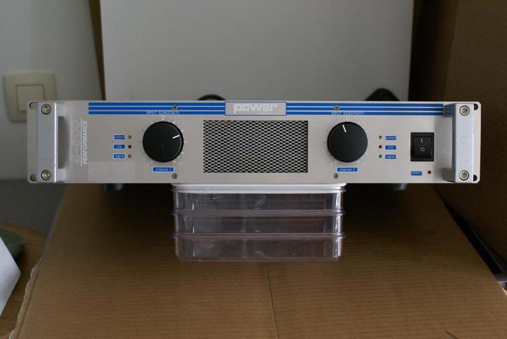 Winkel demo voor het echte werk versterker s-500 watt, Audio, Tv en Foto, Versterkers en Ontvangers, Zo goed als nieuw, Stereo