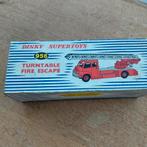 Dinky toys 1/43 ladder brandweerwagen draaischijf Brandtrap, Ophalen of Verzenden, Zo goed als nieuw