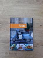 Kookboek 'Culinair genieten - Pasta', Boeken, Ophalen of Verzenden, Hoofdgerechten