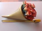 Rozen in hoorn, Huis en Inrichting, Woonaccessoires | Droogbloemen, Ophalen, Zo goed als nieuw