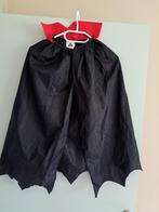 Cape Dracula 7-10 ans, Enlèvement ou Envoi, Comme neuf, 122 à 128, Garçon ou Fille