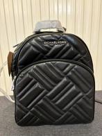 Michael Kors rugzak, Handtassen en Accessoires, Tassen | Rugtassen, Ophalen