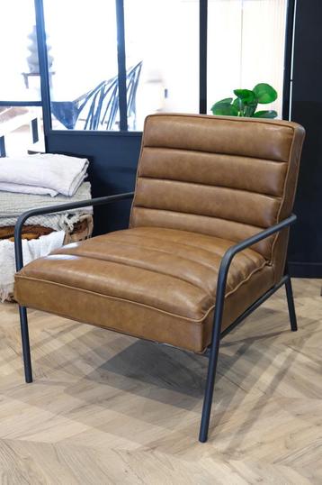Fauteuil une place en métal noir & cuir camel  beschikbaar voor biedingen