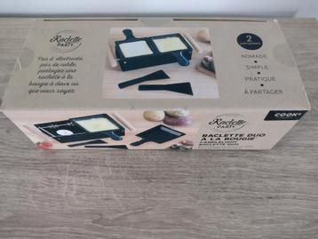 Soirée raclette, 2 personnes, avec bougies chauffe-plat, NOU, Electroménager, Enlèvement ou Envoi, Neuf, Moins de 4 personnes