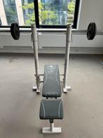 Banc de musculation Domyos BM100 avec barre et poids, Sports & Fitness, Appareils de fitness, Utilisé, Bras, Couché