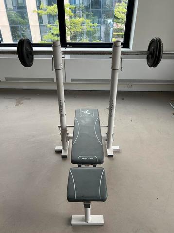 Banc de musculation Domyos BM100 avec barre et poids