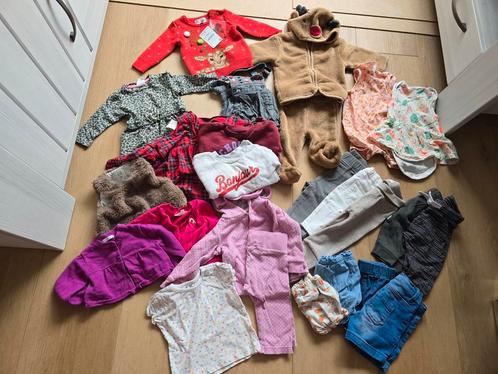 BabyKleding pakket maat 62. Meisjes/Unisex stuks. 25stuks, Kinderen en Baby's, Kinderkleding | Kinder-kledingpakketten, Gebruikt