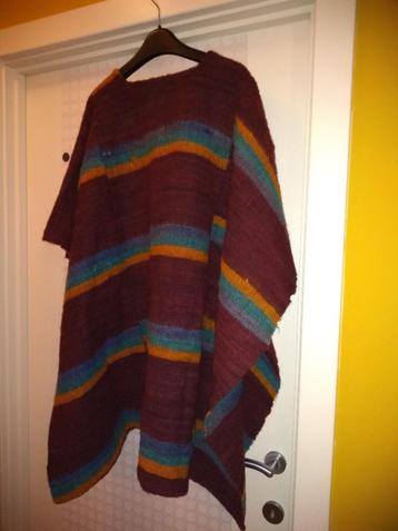 poncho beschikbaar voor biedingen