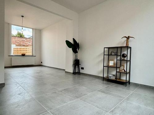 Huis te huur in Kuurne, 2 slpks, Immo, Huizen te huur, Vrijstaande woning, C
