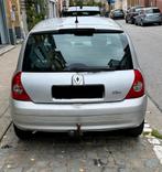 Renault Clio 1.2 16V Authentique met keuring voor verkoop, Auto's, Voorwielaandrijving, Stof, Elektrische ramen, Zwart