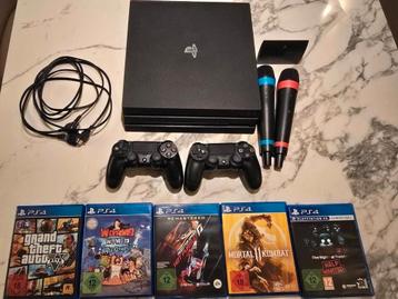 PlayStation 4 PRO (1tb), with 2 controllers, 2 mics, 5 games beschikbaar voor biedingen