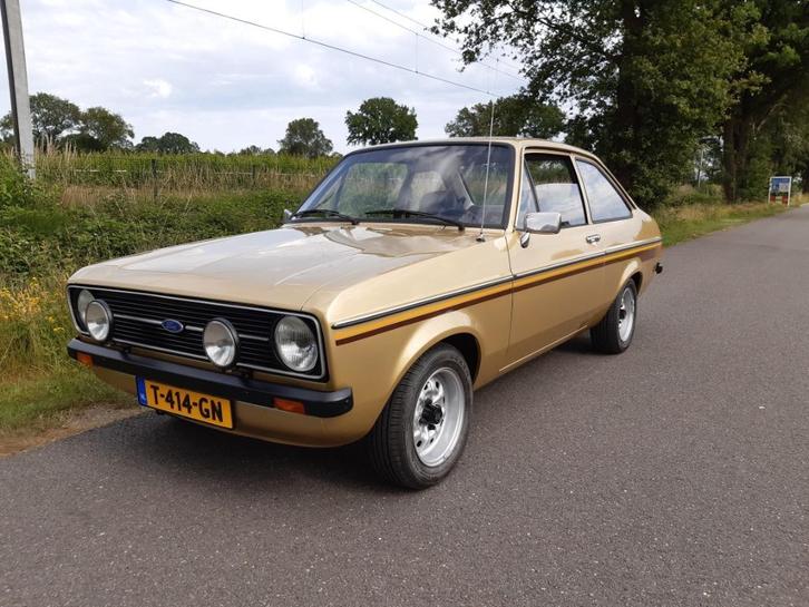 Ford Escort mk2 in absolute nieuwstaat!, Auto's, Ford, Particulier, Escort, Radio, Benzine, Berline, 2 deurs, Automaat, Overige kleuren