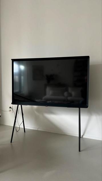 Samsung 49" The Serif 4K Dark Blue (2019) beschikbaar voor biedingen