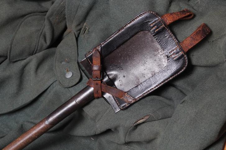 Duitse schop met houder, Verzamelen, Militaria | Tweede Wereldoorlog, Ophalen