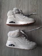 Skechers uno rugged fall air beige dames of kids maat 35, Ophalen of Verzenden, Zo goed als nieuw, Beige