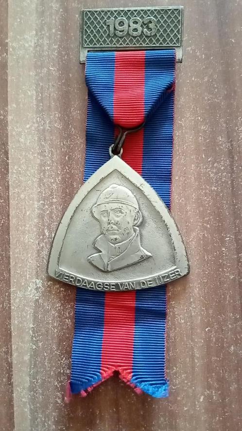 Médaille de marche "4 jours de l' Yser", Collections, Objets militaires | Général, Armée de terre, Enlèvement ou Envoi
