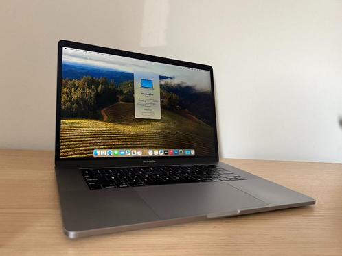 Apple Macbook Pro 15 pouces - 2018, Informatique & Logiciels, Apple Macbooks, Comme neuf, MacBook Pro, 15 pouces, 2 à 3 Ghz, 512 GB