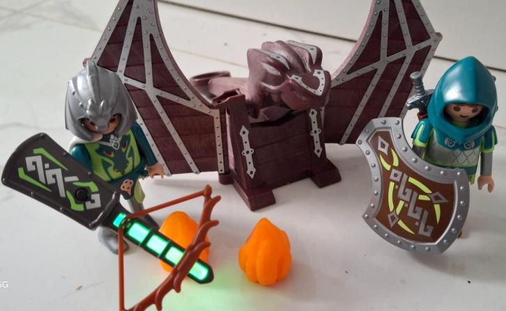 PLAYMOBIL kleine katapult ridder groene draak, Kinderen en Baby's, Speelgoed | Playmobil, Zo goed als nieuw, Complete set, Ophalen of Verzenden