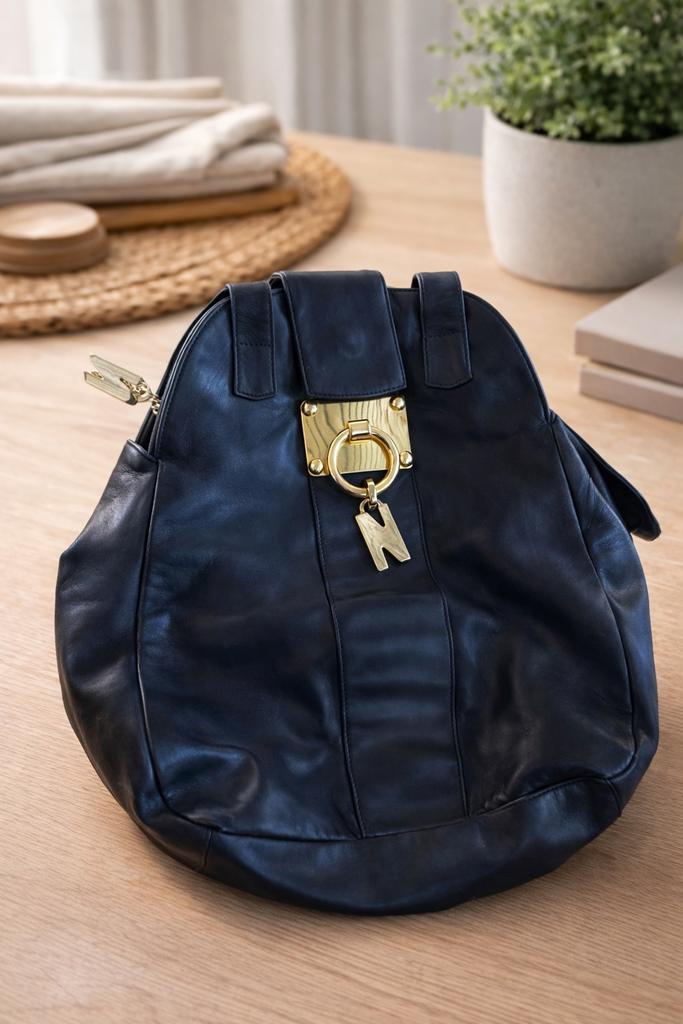 Originele NOUCHKA handtas – vintage leder (Made in Italy), Bijoux, Sacs & Beauté, Sacs | Sacs Femme, Comme neuf, Sac à main, Noir