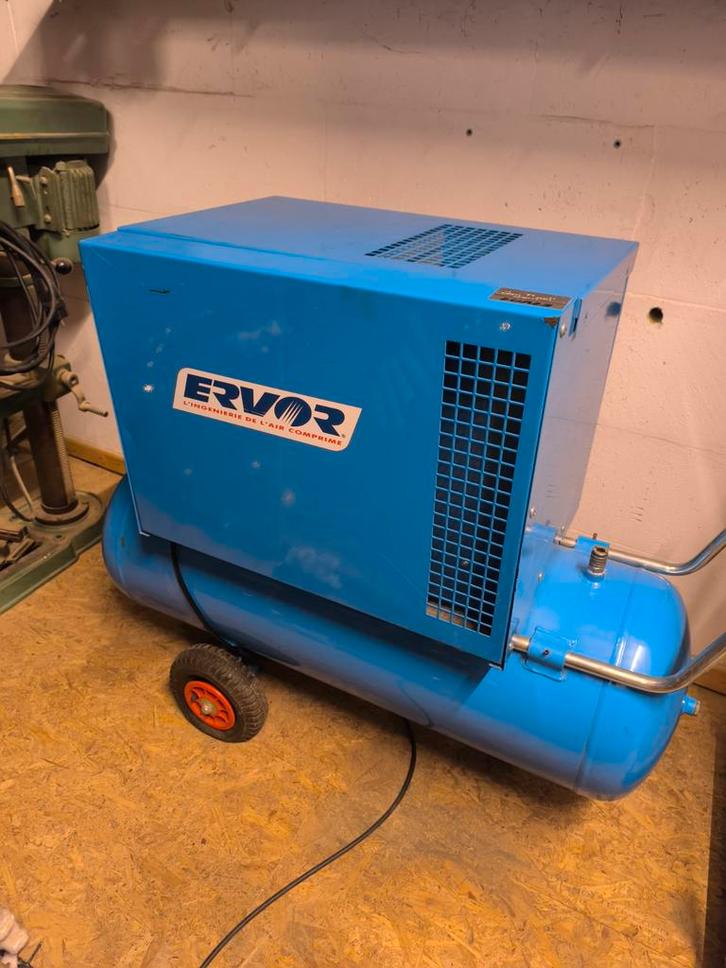 Compresseur 100l, Bricolage & Construction, Compresseurs, Comme neuf, Enlèvement