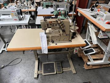 Industriële naaimachine bovendek/onderdek coverlock tricot