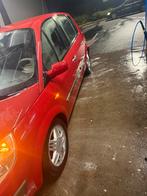 Renault, Auto's, Automaat, 5 deurs, Particulier, Rood