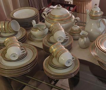 Mooi servies Winterling Bavaria groen met bladgoud  beschikbaar voor biedingen