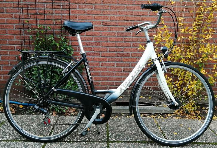 Minerva XL7 damesfiets (volledig in orde ), Fietsen en Brommers, Fietsen | Dames | Damesfietsen, Gebruikt, Overige merken, Versnellingen