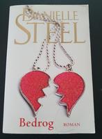 Bedrog: Roman van Danielle Steel, Ophalen of Verzenden, Gelezen, Danielle Steel