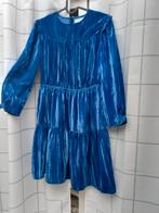 Robes genre velours bleue Roi taille 152, Vêtements | Femmes, Robes, Comme neuf, Enlèvement