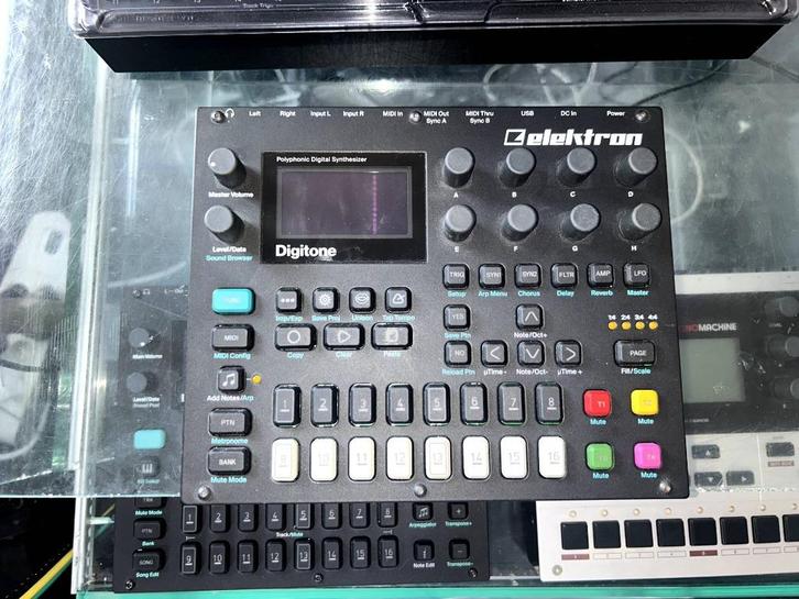 Vends Elektron Digitone 1, Muziek en Instrumenten, Synthesizers, Gebruikt, Ophalen