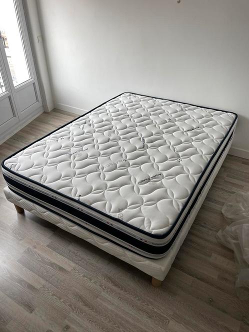 Liquidation matelas et sommiers neufs, Huis en Inrichting, Slaapkamer | Waterbedden, Nieuw, Ophalen of Verzenden