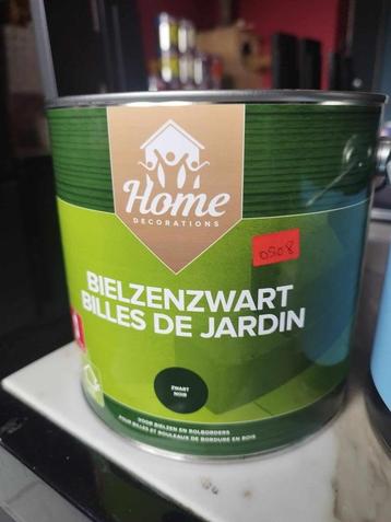 2,5 L Bielzen noir - billes de jardin noir SB/BU 15 euros disponible aux enchères