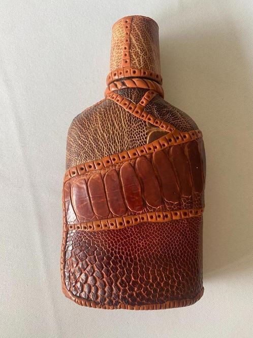 Heupfles met slangenleer, Antiek en Kunst, Curiosa en Brocante, Ophalen of Verzenden