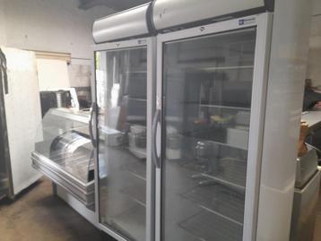 Diepvriezer/Liebher/Glazen vriezer beschikbaar voor biedingen