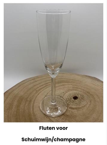 Champagneglazen - 20stuks beschikbaar voor biedingen