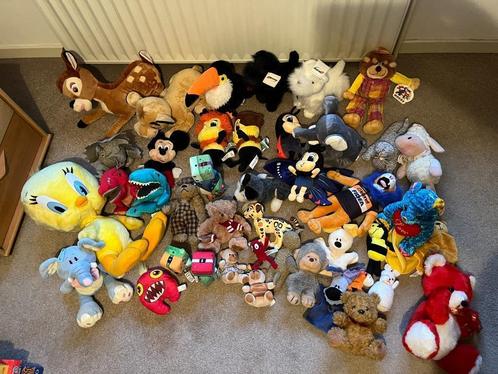 Knuffels 45 stuks!!! decoratief gebruikt, Kinderen en Baby's, Speelgoed | Knuffels en Pluche, Nieuw, Ophalen