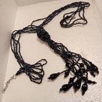 Long collier fantaisie en perles noires, Comme neuf, Enlèvement ou Envoi