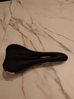 Selle de course en peluche, Enlèvement ou Envoi, Comme neuf