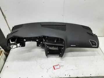 DASHBOARD Audi A5 Cabrio (8F7) (01-2009/12-2017) beschikbaar voor biedingen