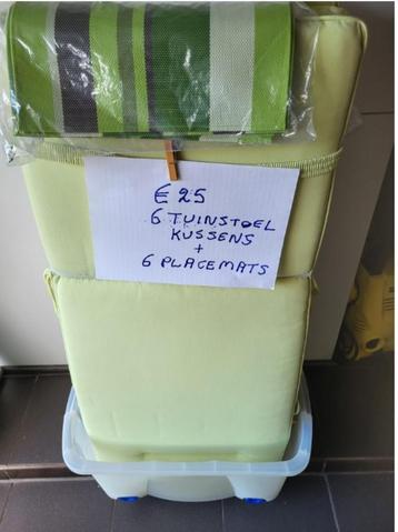 6 tuinkussens met placemats beschikbaar voor biedingen