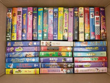 TE KOOP kinder videocassettes 60 stuks beschikbaar voor biedingen
