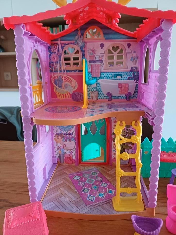Poppenhuis Enchantimals met 7 poppen en diertjes, Kinderen en Baby's, Speelgoed | Poppenhuizen, Zo goed als nieuw, Poppenhuis