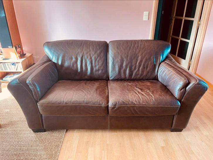 Canapé cuir véritable marque Chateau d’Ax, Huis en Inrichting, Zetels | Zetels, Gebruikt, Rechte bank, Leer, Ophalen