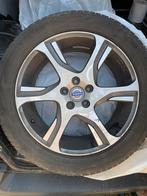 Roues et pneus pour Volvo XC70, Pneu(s), 235 mm, 18 pouces, Véhicule de tourisme
