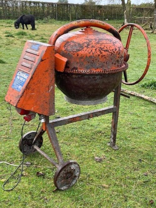 Professionele elektrische betonmolen LESCHA 140 liter, Doe-het-zelf en Bouw, Betonmolens, Gebruikt, Ophalen