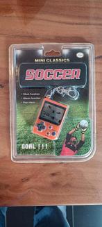 NINTENDO Soccer Mini Classics Keychain Game, Enlèvement ou Envoi, Neuf