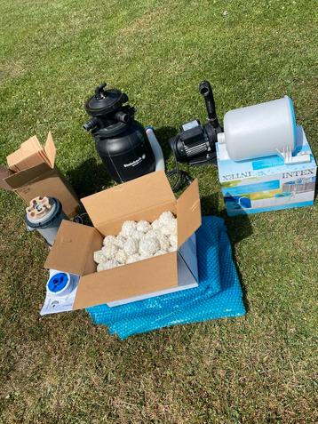 Kit piscine.  DISPONIBLE beschikbaar voor biedingen