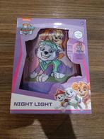Paw Patrol nachtlamp (nieuw in verpakking), Kinderen en Baby's, Ophalen, Nieuw, Lamp